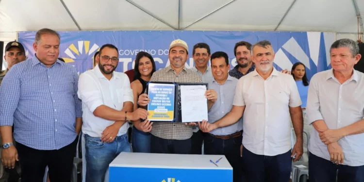 Governador Wanderlei Barbosa assina ordem de serviço de R$ 2,7 milhões para reforma de escola de Paranã e inicia o projeto Obra Toda Semana