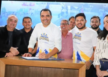 O governador Wanderlei Barbosa lança o programa Tocantins no Pódio, iniciativa voltada à valorização do esporte em todas as faixas etárias nos 139 municípios do estado (Antonio Gonçalves/Governo do Tocantins)