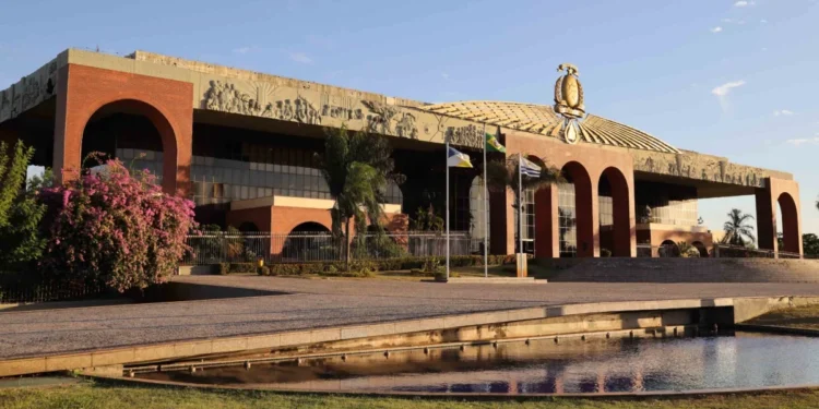 Governador Wanderlei Barbosa decreta ponto facultativo nos dias 19 e 20 de junho em razão de Corpus Christi