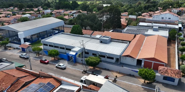 Governo do Tocantins entrega Escola Estadual Buriti e reforça compromisso com mais de 300 obras na educação até o fim do ano
