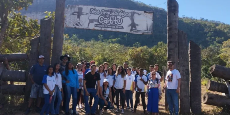 Escola de Lajeado promove aula no Sítio Arqueológico Caititu