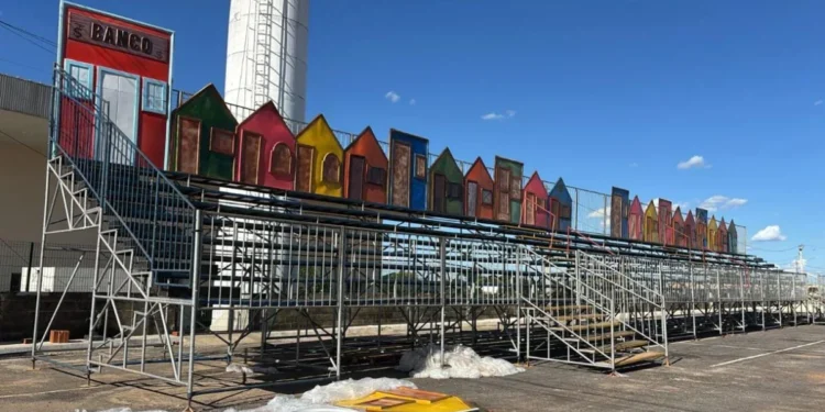 Arraiá da Amizade: Montagem da estrutura segue a todo vapor com expectativa de receber grande público