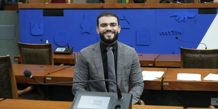 Rodovia entre Itapiratins e Itacajá deve receber nome de Masolene Rocha como forma de homenagem, propõe Léo Barbosa 