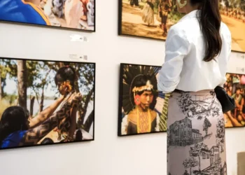 Empresária e influencer Letícia Coelho lança estampa inspirada na cultura do Estado