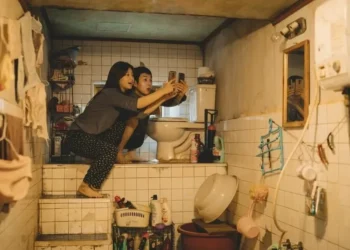 "Parasita" (2019), de de Bong Joon-ho, foi eleito o melhor filme do século 21 pelo The New York Times • Divulgação
