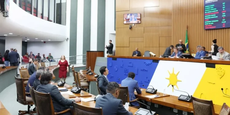 Plenário -Foto:Koró Rocha