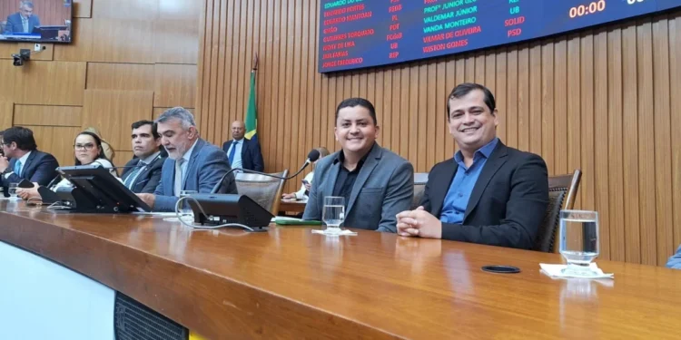 Prefeito de Rio dos Bois representa a ATM em Audiência Pública sobre a PEC 66 e destaca necessidade de aprovação da matéria no Congresso