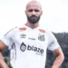 Santos segura atacante após sondagens do Athletico-PR e clubes da Série A