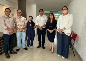 Secretários da Saúde acompanham tratamento de pacientes renais na Pró-Rim