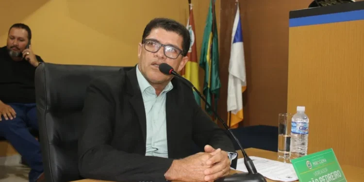 Adão Pedreiro solicita quebra-molas para artérias miracemenses