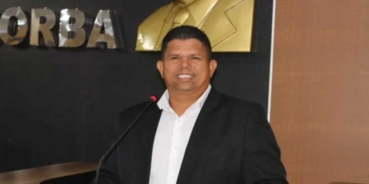 Educação e Segurança pautas de Ghisley Martins