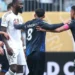 Rüdiger discute com Gustavo Cabral em Real Madrid x Pachuca; o zagueiro alemão fez acusação de racismo • Richard Pelham/Getty Images