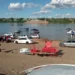 Forte calor no final de semana leva banhistas ao Rio Tocantins