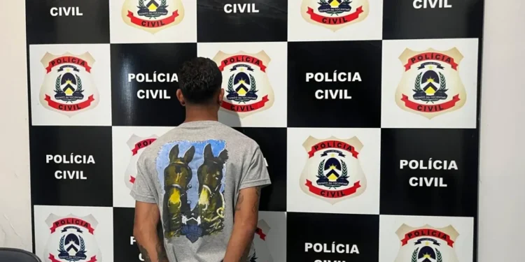Em Palmas, Polícia Civil prende homem investigado por praticar crimes contra o patrimônio e recupera aparelhos celulares roubados 