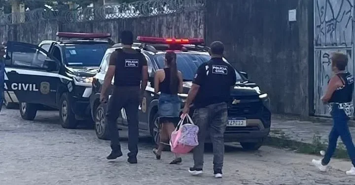 Mulher é presa por golpes e furtos em clube de tiro na Paraíba