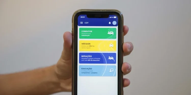Carteira Digital de Trânsito: Detran/TO apresenta passo a passo de como obter a CNH digital
