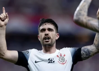 Igor Coronado comemora golaço pelo Corinthians diante o Fortaleza • Rodrigo Coca/Agência Corinthians