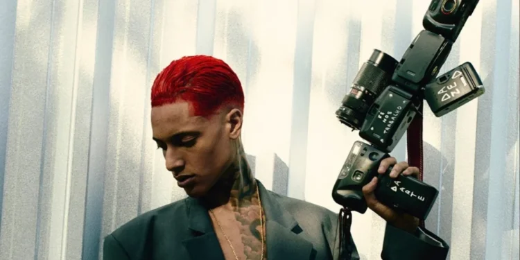 Rapper Oruam é destaque em capa de revista britânica; confira