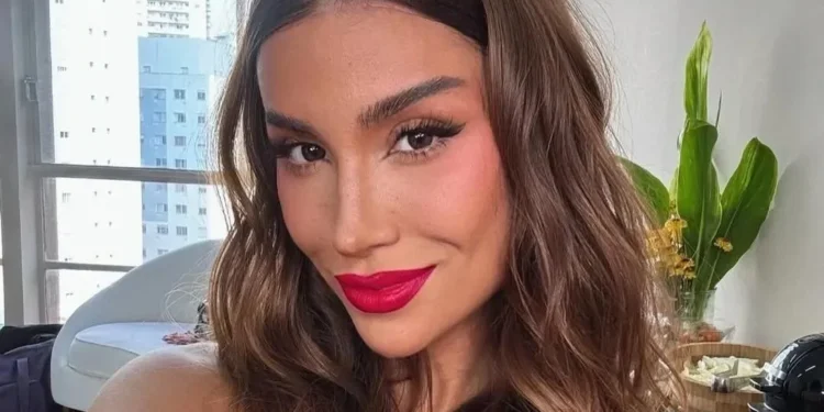 Bianca Andrade opina sobre meritocracia e estereótipo de felicidade