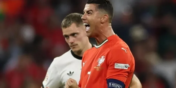 Cristiano Ronaldo comemora virada contra Alemanha pela Nations League • Divulgação / Euro / Instagram