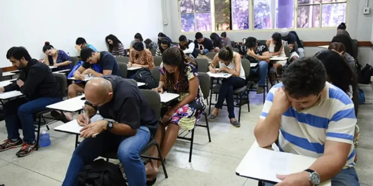 Encceja 2025: saiba critérios para obter certificação do ensino básico