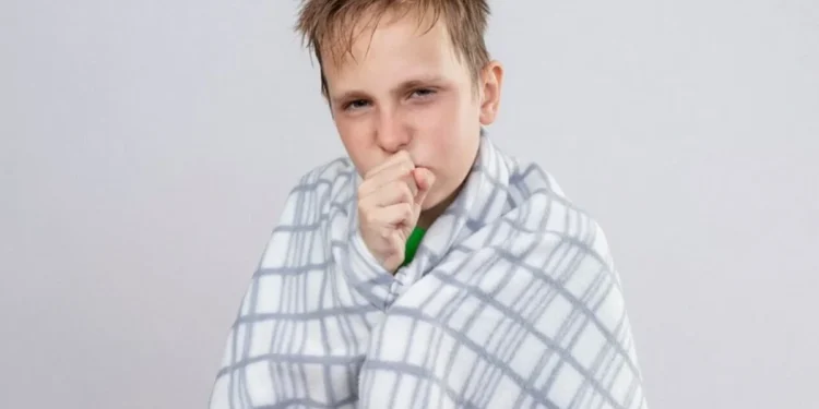 Nem sempre é resfriado: tosse pode ser sinal de alergia infantil