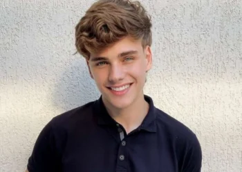 De acordo com os relatos, Nicolas Araújo Camassola ficou submerso por aproximadamente 15 minutos - crédito: Reprodução/Redes Sociais