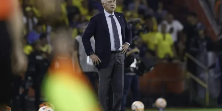 Na estreia de Ancelotti, Brasil segue jogando mal e empata com Equador