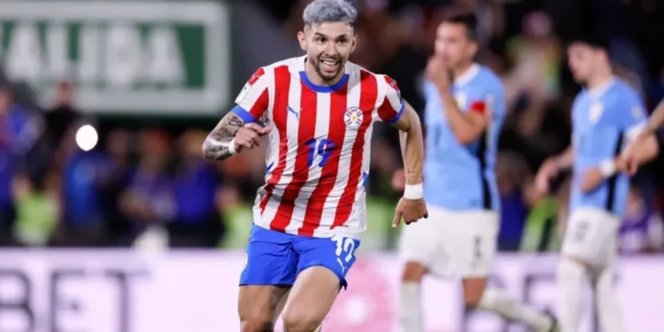Paraguai vence Uruguai e encaminha vaga na Copa antes de jogo contra Brasil