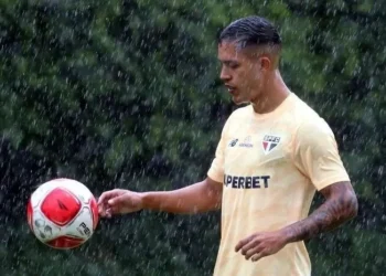 Igor Vinícius deve deixar o São Paulo • Rubens Chiri/São Paulo