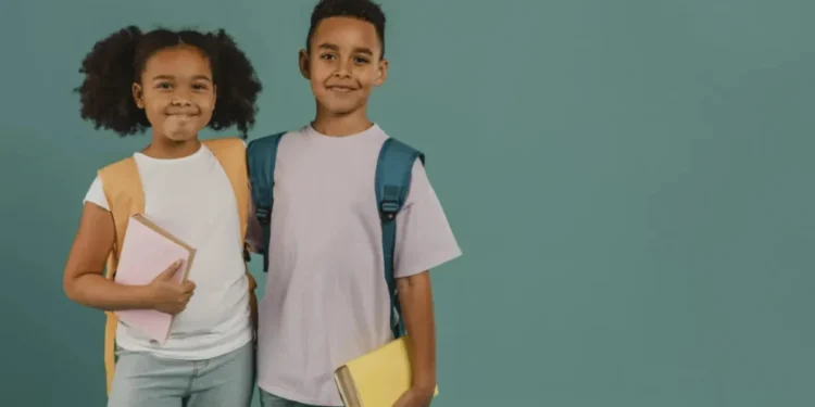 Resiliência, empatia e autoconfiança: alunos obtêm experiências para a vida com a participação nas Olimpíadas de Conhecimento  • Freepik