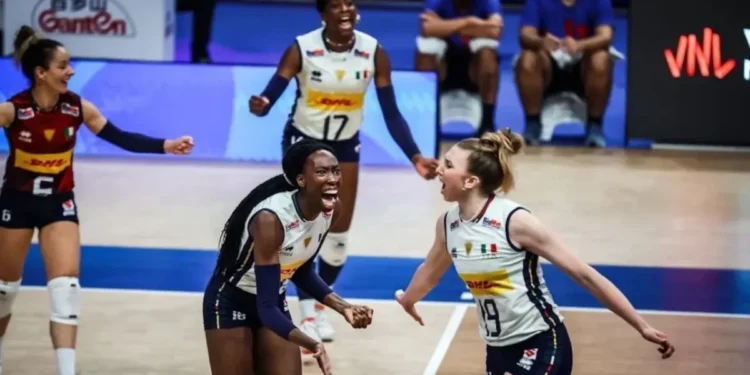 Itália tira a invencibilidade do Brasil na Liga das Nações de Vôlei