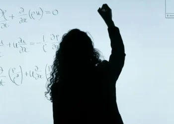 Faculdade SESI de Educação está com inscrições abertas para pós-graduação em Educação Matemática • ThisisEngineering/Unsplash