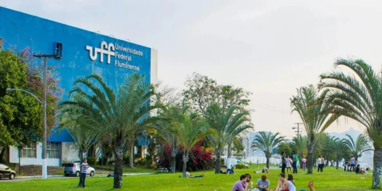 UFF abre inscrições para cursos gratuitos de férias