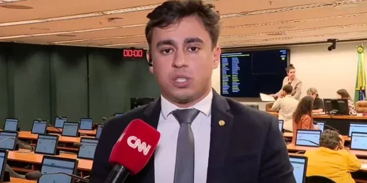 Após bate-boca, Nikolas diz que oposição vai trabalhar para convocar Haddad