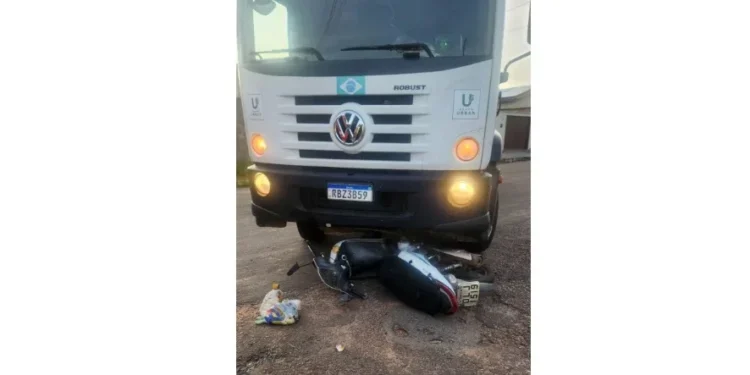 Polícia Civil realiza reprodução simulada em caso que apura colisão entre caminhão e motocicleta em Paraíso do Tocantins