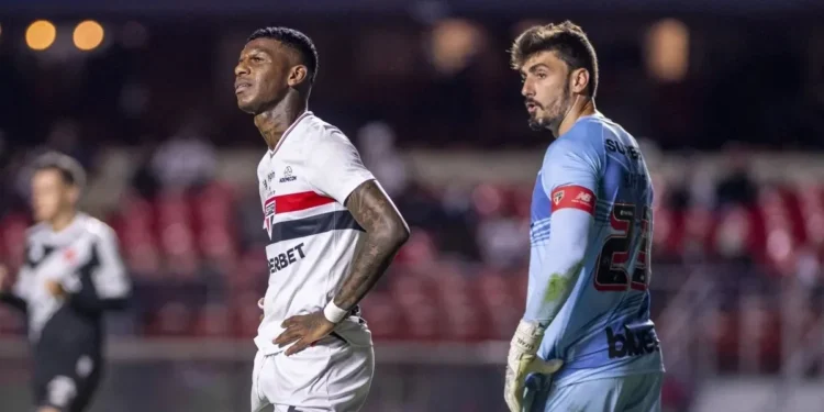 São Paulo foi derrotado pelo Vasco no MorumBIS  • Riquelve Nata/Sports Press Photo/Getty Images