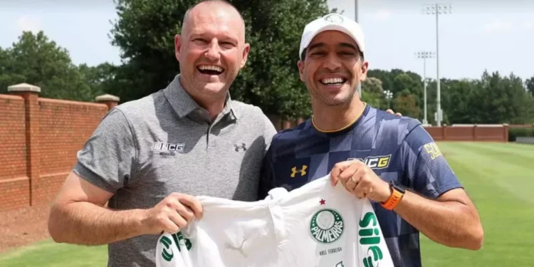 “O menu do dia é…”: Abel faz plano para Copa de Clubes, e renovação ganha força no Palmeiras