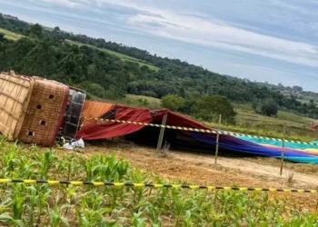 Balão caiu em zona rural • Gersinho Rádio e TV