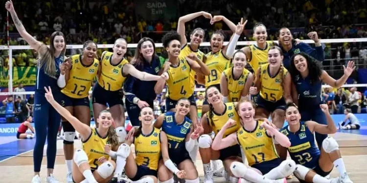 VNL: José Roberto define 14 jogadoras para segunda semana da competição