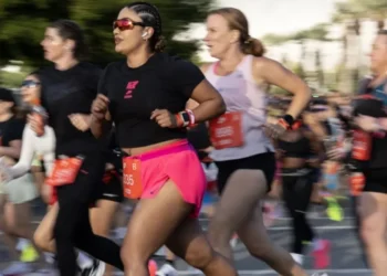 A corrida de rua virou um fenômeno, com milhões de brasileiros se desafiando em provas de longa distância  • Luke Johnson/Los Angeles Times/GettyImages