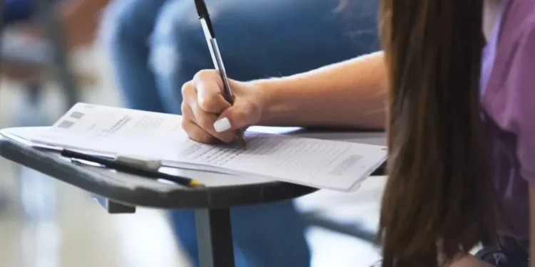 Enem 2025 registra 10% a mais de inscrições que última edição