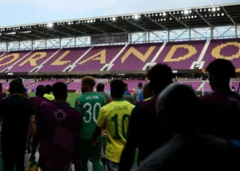 Mamelodi Sundowns vence o Ulsan HD e lidera grupo do Fluminense no Mundial