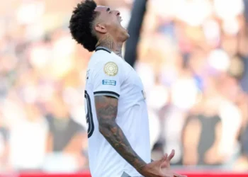 Igor Jesus celebra gol do Botafogo sobre o PSG • Luiza Moraes - FIFA/FIFA via Getty Images