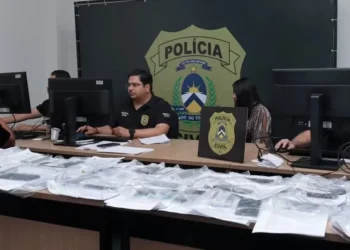 Celulares que serão devolvidos aos proprietários — Foto: Luiz de Castro/Governo do Tocantins