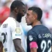 Rüdiger discute com Gustavo Cabral em Real Madrid x Pachuca; o zagueiro alemão fez acusação de racismo • Richard Pelham/Getty Images