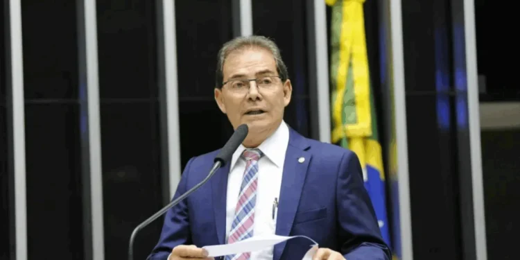 Solidariedade e PDR devem anunciar nova federação na quarta-feira (25)