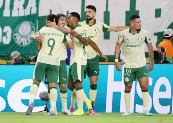 Palmeiras arranca empate com Inter Miami e fará duelo brasileiro no Mundial