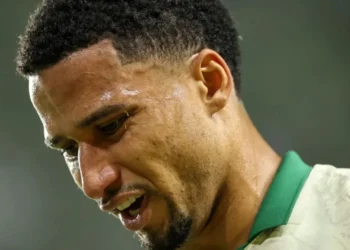 Palmeiras x Inter Miami: após provocar Messi, Murilo deixa campo com lesão