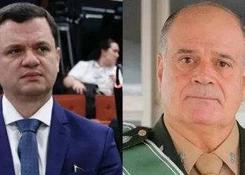 Ex-ministro da Justiça Anderson Torres e o ex-comandante do Exército, general Marco Antônio Freire Gomes • Ton Molina/STF e Romério Cunha/VPR